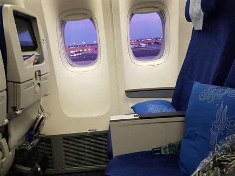 air china premium economy class.